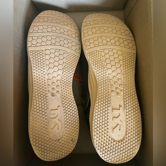 TYR CXT-1 Trainer Camo/ Black / Gum; Worn about 5-6 times.  Too narrow for me. - Picture 3 of 3